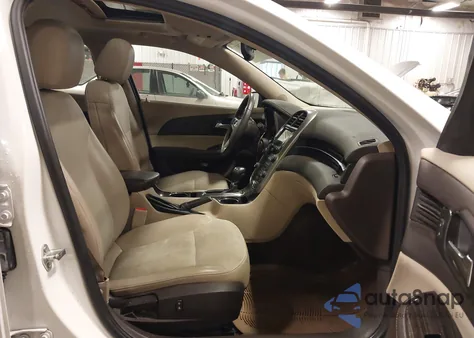 2015 Chevrolet Malibu 1Lt z USA, uszkodzony, nr VIN 1G11C5SL7FF107299